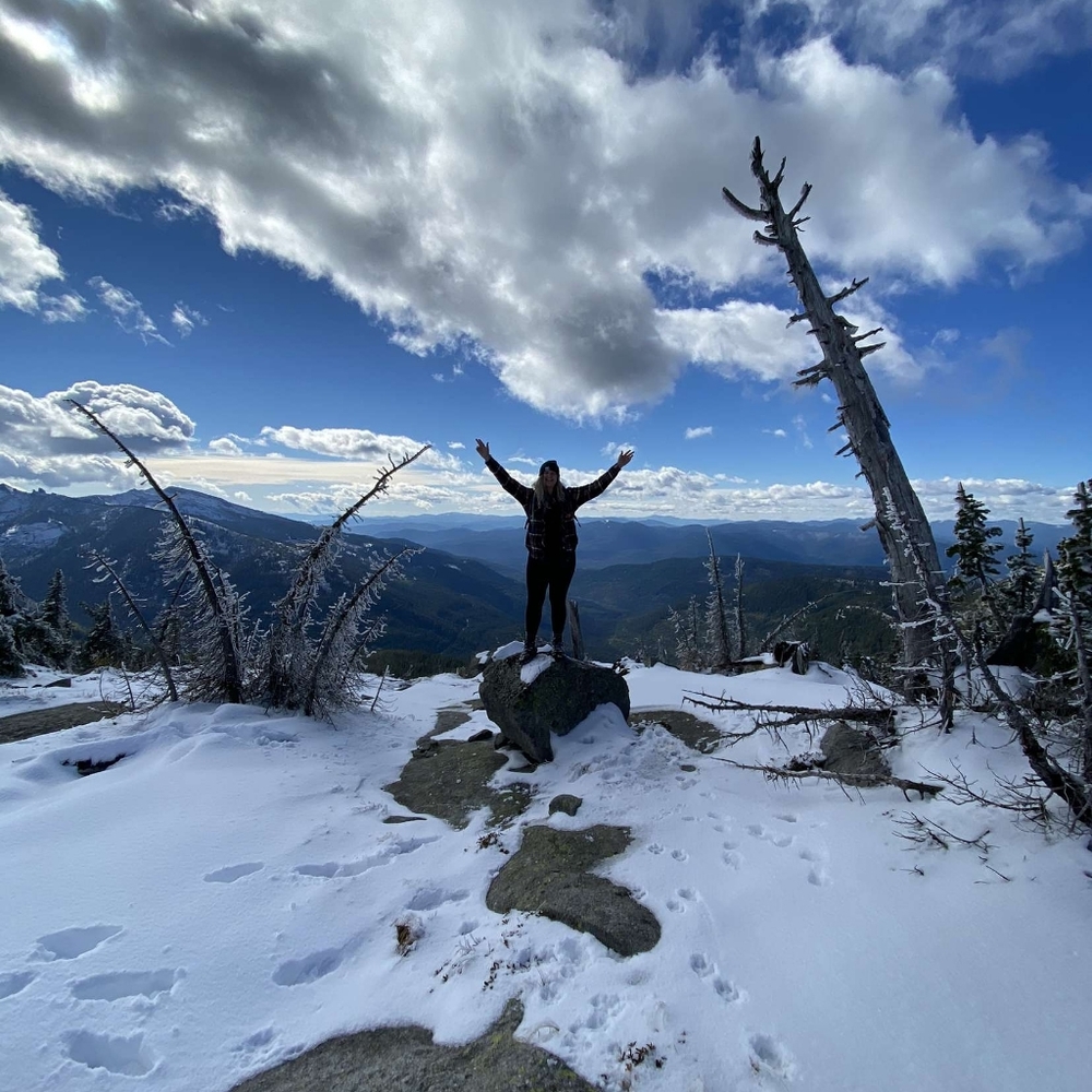 Meet your Posher, Hailley